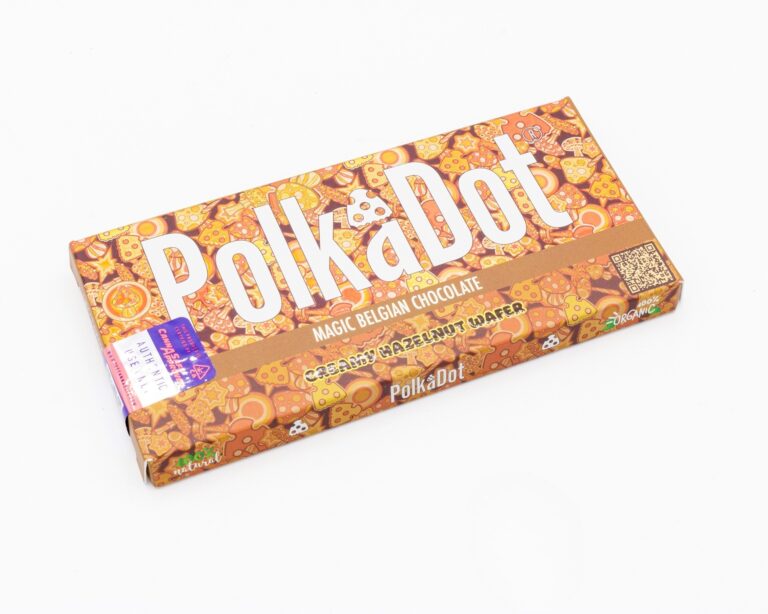 polkadot-magic-chocolate-creamy-hazelnut-wafer.jpg